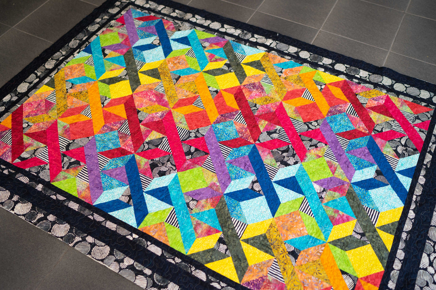 Phoenix by 16 Fat Quarters (inc Pattern)